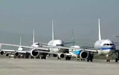 首都、南苑機場繞飛