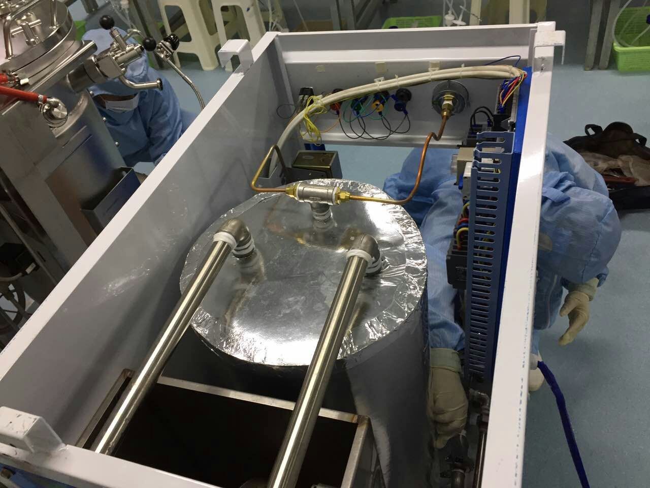 制藥廠安裝電蒸汽發生器輔助生產藥物