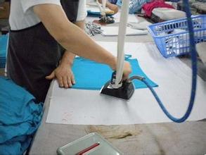 【北京】諾貝思小型電加熱蒸汽發生器讓你的衣服更立體